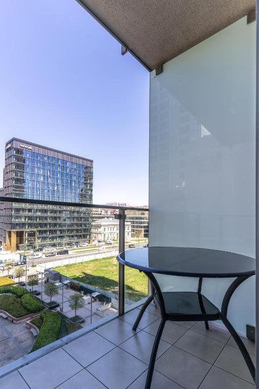 Platinum Tower - City Center - Golden Apartments Warsaw Exterior photo